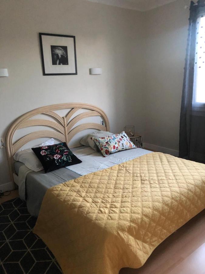 Condrieu Comme A La Maison Bagian luar foto